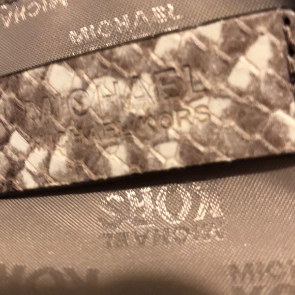 Michael kors Bag - Picture 5 of 8